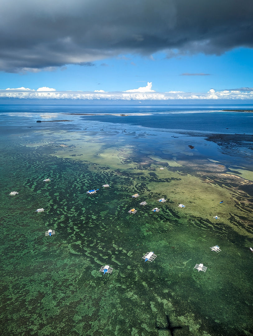 Flying into Bohol. Rad.