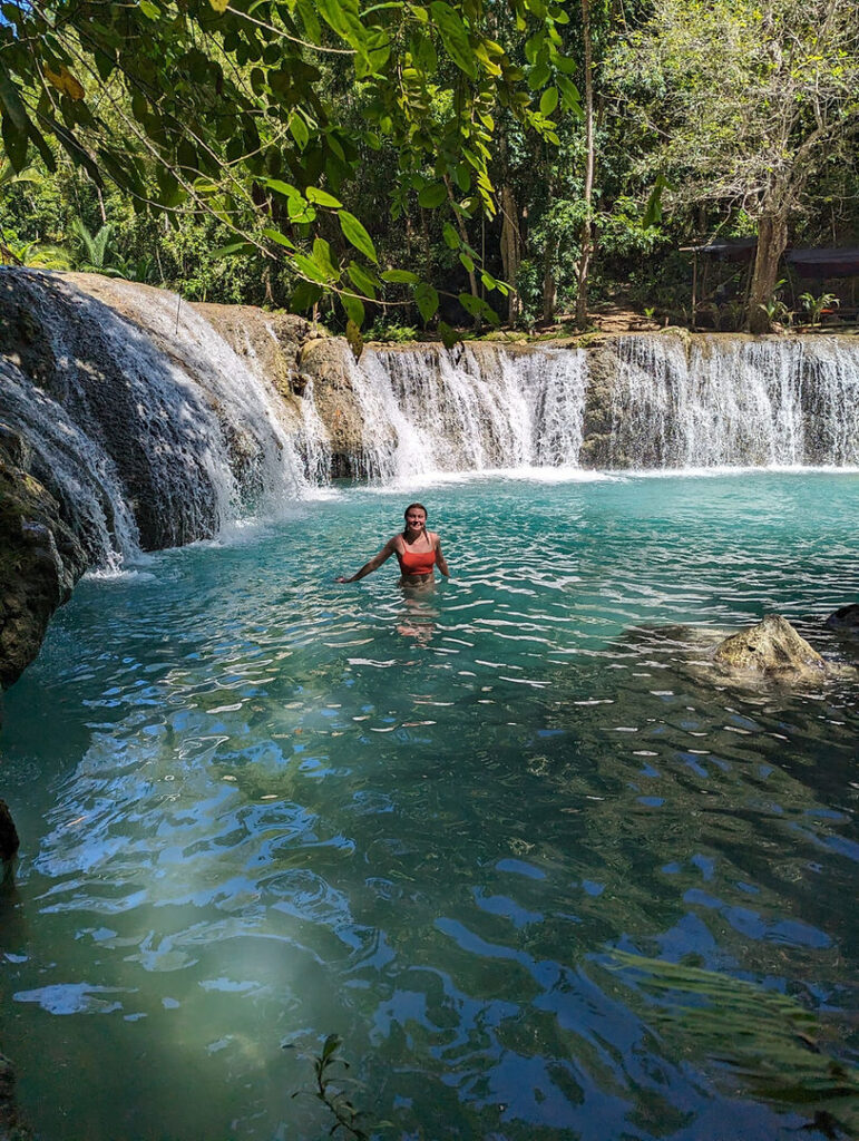 Cambugahay Falls, Siquijor