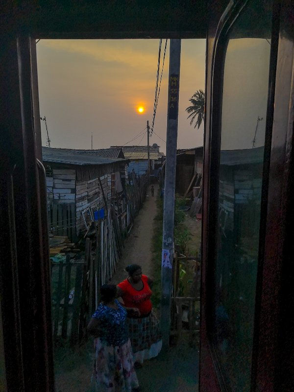 Train to Colombo