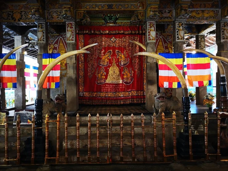 The Temple of the Sacred Tooth, Kandy, Sri Lanka