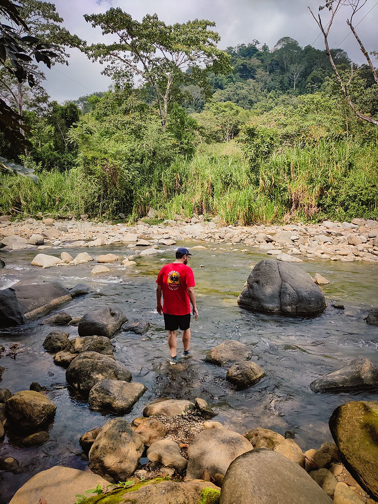 River crossing, Uvita